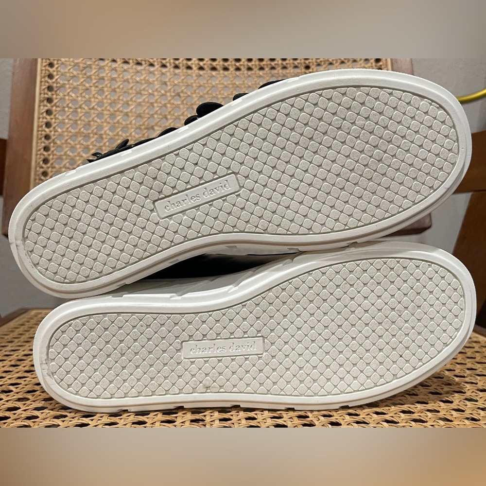 Charles David Sport Womens Rachelle Platforms Size 9.5 New Without Box - Picture 9 of 10
